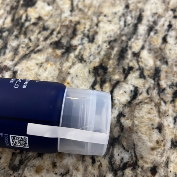 New doterra deep blue rub w/ proprietary CPTG deep blue essential oil blend 4 fl - Picture 4 of 4